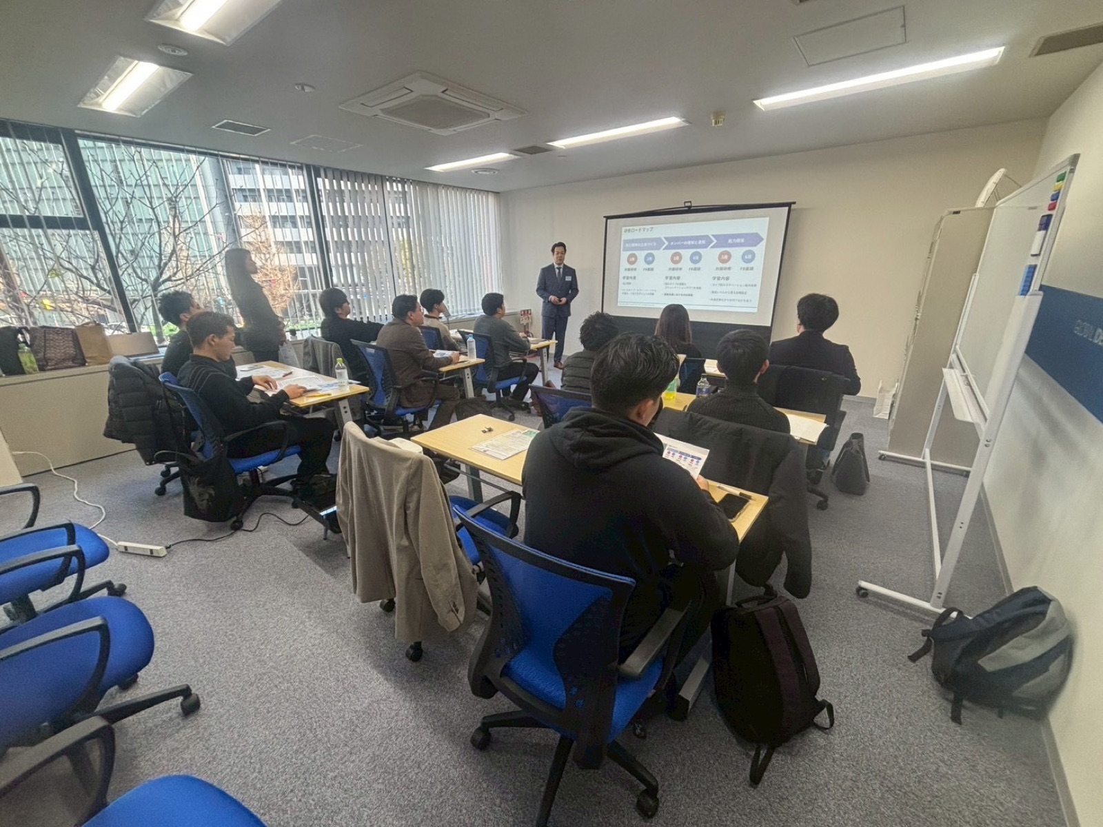 企業研修の講義風景